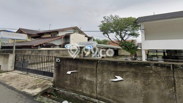 Siap Huni Rumah Mewah 5 Kamar di Mampang Prapatan Dekat ke Mana Saja Siap Huni Rumah Mewah 5 Kamar di Mampang Prapatan Dekat ke Mana Saja