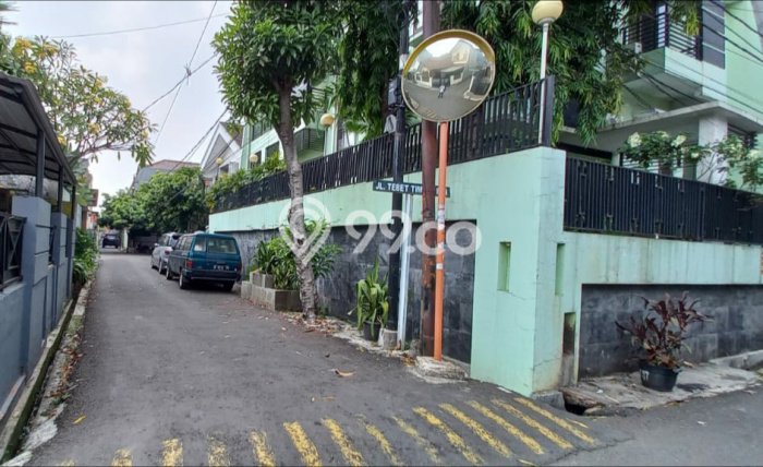 Best Deal Hunian Premium Ideal dan Luas di Tebet, Jakarta Selatan Best Deal Hunian Premium Ideal dan Luas di Tebet, Jakarta Selatan
