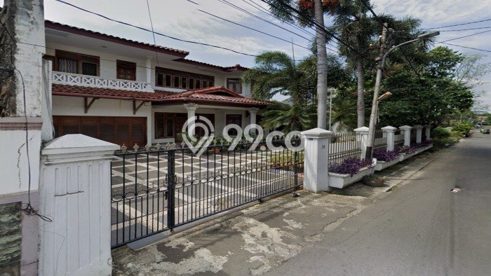 Jual Rumah Luas Megah Dengan View Eksklusif di Radio Dalam, Jakarta Selatan Jual Rumah Luas Megah Dengan View Eksklusif di Radio Dalam, Jakarta Selatan