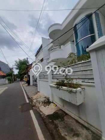 Dijual Rumah Luas Megah Dengan View Cantik di Cideng, Jakarta Pusat Dijual Rumah Luas Megah Dengan View Cantik di Cideng, Jakarta Pusat