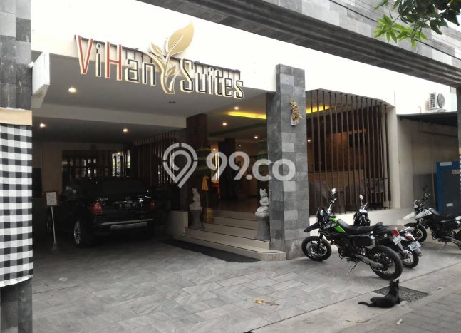 Ready to Use! Luxury House LT 956m2 Desain Modern di Tuban Ready to Use! Luxury House LT 956m2 Desain Modern di Tuban