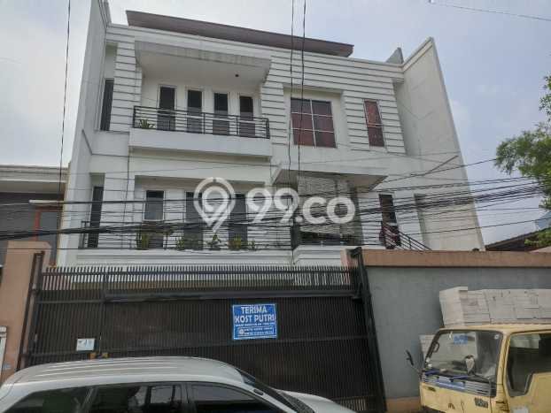 Rumah Elit Modern Siap Huni di Slipi Jakarta Barat Rumah Elit Modern Siap Huni di Slipi Jakarta Barat