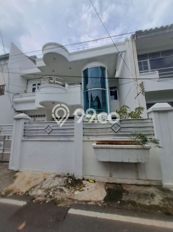 Dijual Rumah Luas Megah Dengan View Cantik di Cideng, Jakarta Pusat Dijual Rumah Luas Megah Dengan View Cantik di Cideng, Jakarta Pusat