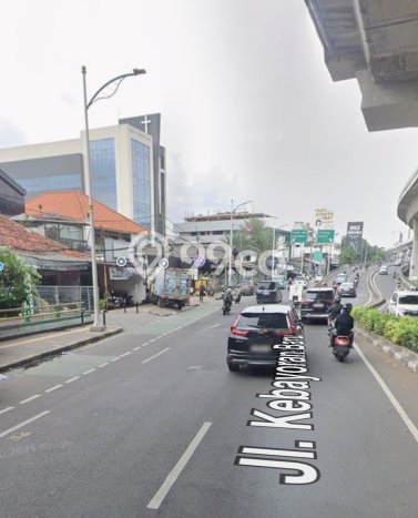 Ready to Use! Luxury House LT 300m2 Desain Modern di Gandaria Ready to Use! Luxury House LT 300m2 Desain Modern di Gandaria