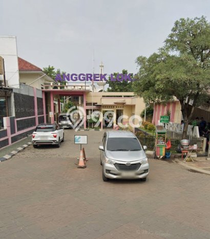 Hunian Nyaman Asri 4 KT Siap Pakai di Graha Raya Tangerang Selatan Hunian Nyaman Asri 4 KT Siap Pakai di Graha Raya Tangerang Selatan