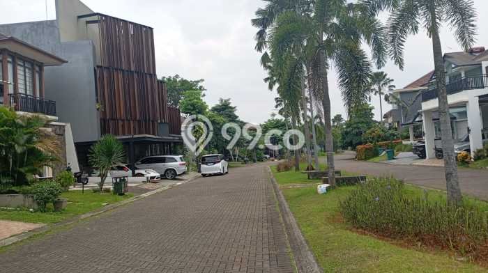 Rumah Elit Modern Siap Huni di BSD City Tangerang Rumah Elit Modern Siap Huni di BSD City Tangerang