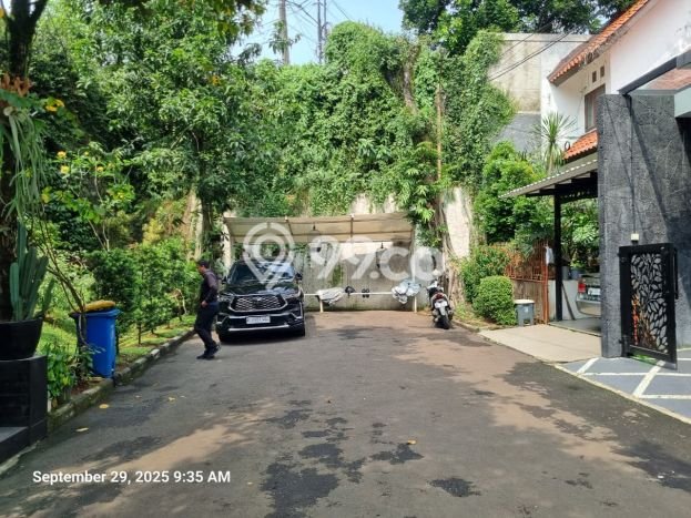 Jual Rumah Luas Elegan Dengan View Cantik di Bintaro, Tangerang Selatan Jual Rumah Luas Elegan Dengan View Cantik di Bintaro, Tangerang Selatan