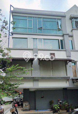 Siap Huni Rumah Mewah 6 Kamar di Kelapa Gading Dekat ke Mana Saja Siap Huni Rumah Mewah 6 Kamar di Kelapa Gading Dekat ke Mana Saja