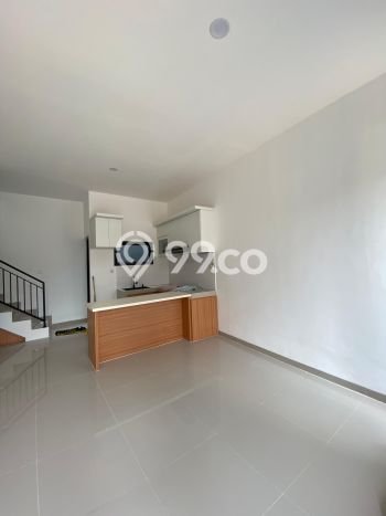 For Sale Rumah 3 Kamar Lokasi Ideal Bagus dan Strategis di Ciracas For Sale Rumah 3 Kamar Lokasi Ideal Bagus dan Strategis di Ciracas