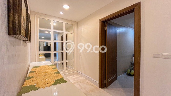 Apartemen Disewakan 2 Kamar Murah Siap Huni di Jakarta Selatan, Luas 94m2 Apartemen Disewakan 2 Kamar Murah Siap Huni di Jakarta Selatan, Luas 94m2