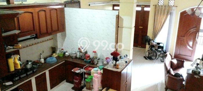 Rumah Eksklusif Dijual LT 128m2 di Kebon Jeruk, Jakarta Barat Rumah Eksklusif Dijual LT 128m2 di Kebon Jeruk, Jakarta Barat
