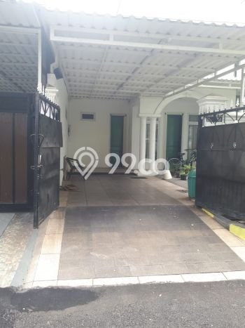 Dijual Rumah Luas Elegan Dengan View Eksklusif di Banjar Wijaya, Tangerang Dijual Rumah Luas Elegan Dengan View Eksklusif di Banjar Wijaya, Tangerang