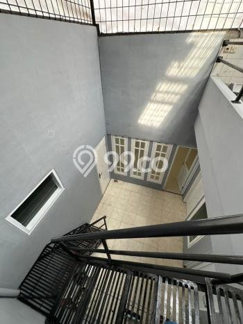 KESEMPATAN EMAS! Rumah Berkualitas di Banjar Wijaya, Tangerang, LT 160m² Bangunan 120m² KESEMPATAN EMAS! Rumah Berkualitas di Banjar Wijaya, Tangerang, LT 160m² Bangunan 120m²