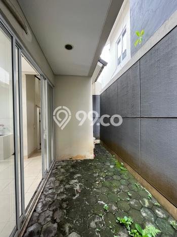 Rumah area BSD, 2 KM, Lingkungan Potensial Rumah area BSD, 2 KM, Lingkungan Potensial
