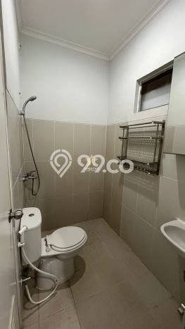 Rumah Minimalis 3 KT di Gading Serpong Elista Village Tangerang Semi Furnished Rumah Minimalis 3 KT di Gading Serpong Elista Village Tangerang Semi Furnished