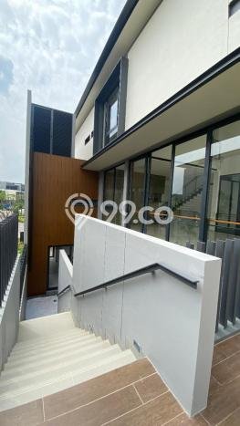 Rumah Luxury Modern Siap Huni di BSD City Tangerang Rumah Luxury Modern Siap Huni di BSD City Tangerang