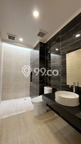 Rumah Elit Modern Tanpa Renovasi di Gading Serpong Tangerang Rumah Elit Modern Tanpa Renovasi di Gading Serpong Tangerang