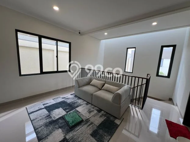 Rumah Elit LB 150m2 Siap Huni Desain Elegan di Gading Serpong Scientia Garden, Tangerang Rumah Elit LB 150m2 Siap Huni Desain Elegan di Gading Serpong Scientia Garden, Tangerang