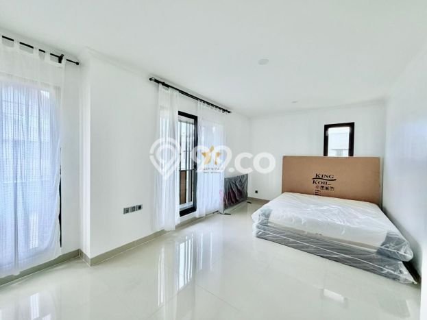Ready to Use! Premium House LT 130m2 Desain Modern di Gading Serpong Ready to Use! Premium House LT 130m2 Desain Modern di Gading Serpong