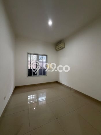 Dijual Rumah Mewah Megah Dengan View Cantik di Gading Serpong, Tangerang Dijual Rumah Mewah Megah Dengan View Cantik di Gading Serpong, Tangerang