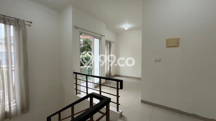 Jarang Ada! Rumah Sewa 3 Kamar Bagus Siap Huni Gading Serpong IL Lago Jarang Ada! Rumah Sewa 3 Kamar Bagus Siap Huni Gading Serpong IL Lago