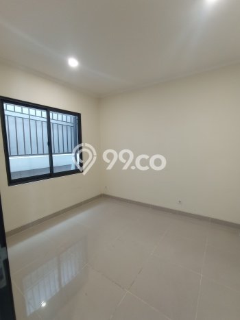 Disewakan! Rumah 3 Kamar Tidur &
2 Kamar Mandi di Gading Serpong, Tangerang Disewakan! Rumah 3 Kamar Tidur &
2 Kamar Mandi di Gading Serpong, Tangerang