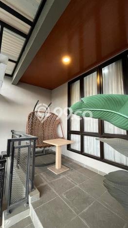 Rumah Mewah Dijual LT 120m2 di BSD, Tangerang Selatan Rumah Mewah Dijual LT 120m2 di BSD, Tangerang Selatan