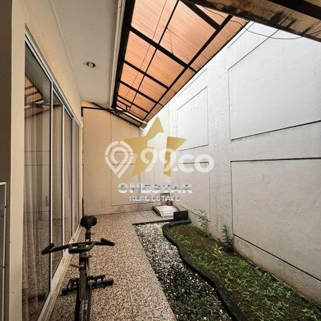 Rumah Elit Modern Siap Huni di BSD Green Wich Tangerang Rumah Elit Modern Siap Huni di BSD Green Wich Tangerang