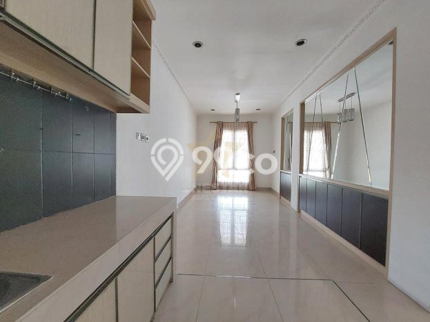 HUNIAN PREMIUM! Rumah di Gading Serpong Serenade Lake, 3 KT, Area Berkembang, Luas 112m² LB 100m² HUNIAN PREMIUM! Rumah di Gading Serpong Serenade Lake, 3 KT, Area Berkembang, Luas 112m² LB 100m²