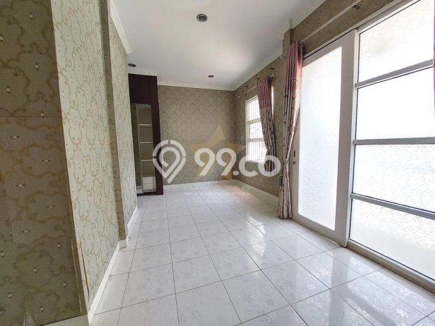 HUNIAN PREMIUM! Rumah di Gading Serpong Serenade Lake, 3 KT, Area Berkembang, Luas 112m² LB 100m² HUNIAN PREMIUM! Rumah di Gading Serpong Serenade Lake, 3 KT, Area Berkembang, Luas 112m² LB 100m²