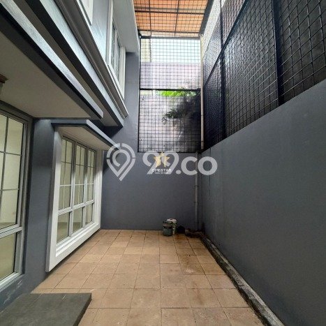 Ready to Use! Luxury House LT 136m2 Desain Elegan di Gading Serpong Ready to Use! Luxury House LT 136m2 Desain Elegan di Gading Serpong