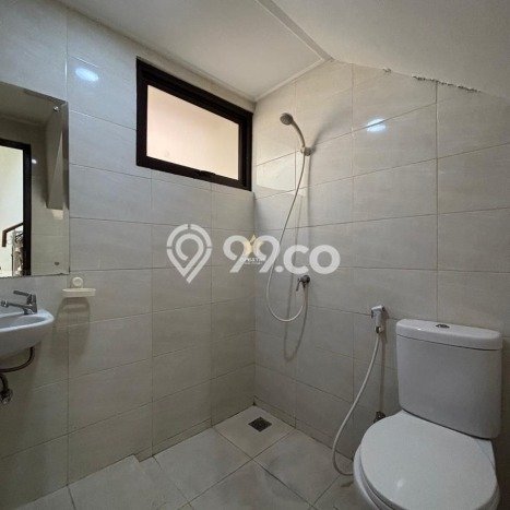 Hunian Cantik Modern Lb 100m2 di Cipondoh, Tangerang Hunian Cantik Modern Lb 100m2 di Cipondoh, Tangerang