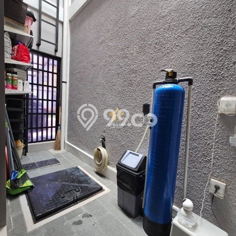 Dijual Rumah Luas Elegan Dengan View Cantik di Gading Serpong, Tangerang Dijual Rumah Luas Elegan Dengan View Cantik di Gading Serpong, Tangerang