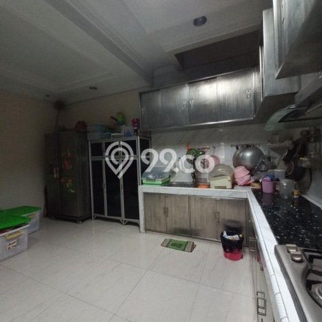 Rumah Eksklusif lokasi Gading Serpong, Tangerang, Luas 219m² LB 270m² Rumah Eksklusif lokasi Gading Serpong, Tangerang, Luas 219m² LB 270m²