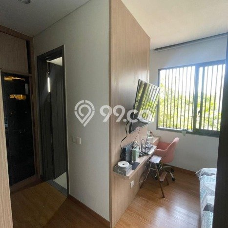 Rumah Luxury Modern Tanpa Renovasi di BSD Green Wich Tangerang Rumah Luxury Modern Tanpa Renovasi di BSD Green Wich Tangerang