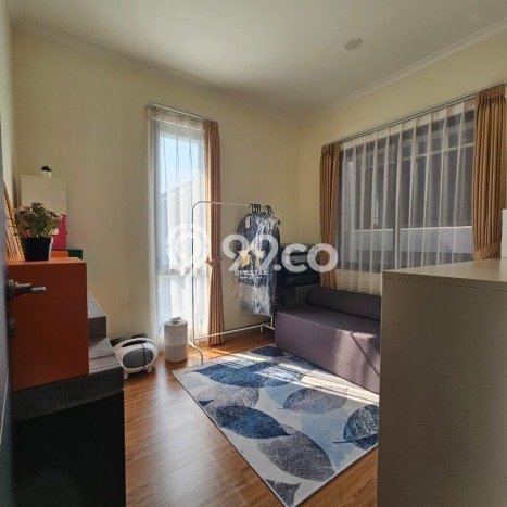 Dijual Rumah Luas Elegan Dengan View Cantik di Gading Serpong, Tangerang Dijual Rumah Luas Elegan Dengan View Cantik di Gading Serpong, Tangerang