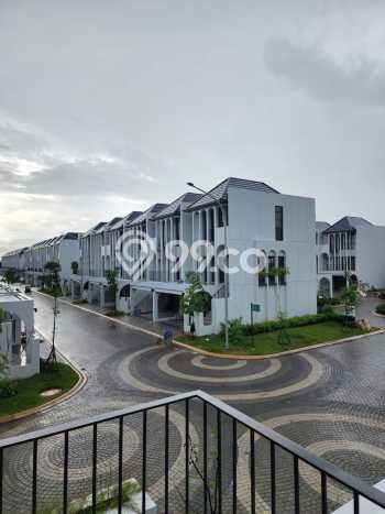 Dijual Rumah Premium dengan Fasilitas Sekitar Komplit di BSD, Tangerang Selatan Dijual Rumah Premium dengan Fasilitas Sekitar Komplit di BSD, Tangerang Selatan