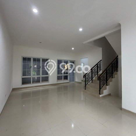 Ready to Use! Luxury House LT 136m2 Desain Elegan di Gading Serpong Ready to Use! Luxury House LT 136m2 Desain Elegan di Gading Serpong