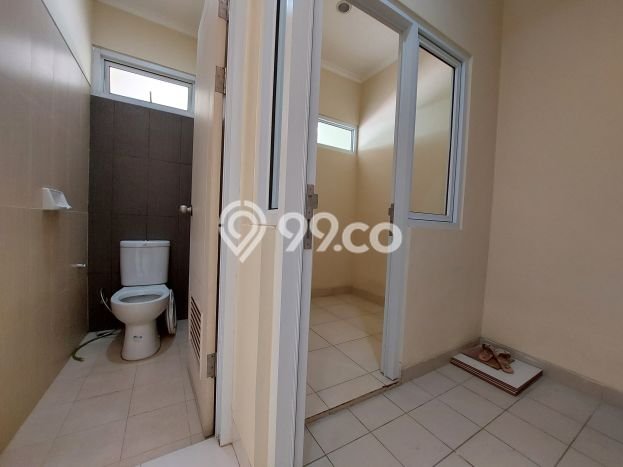 Rumah sewa siap huni 2 KT di Gading Serpong La Bella Village, Tangerang Rumah sewa siap huni 2 KT di Gading Serpong La Bella Village, Tangerang