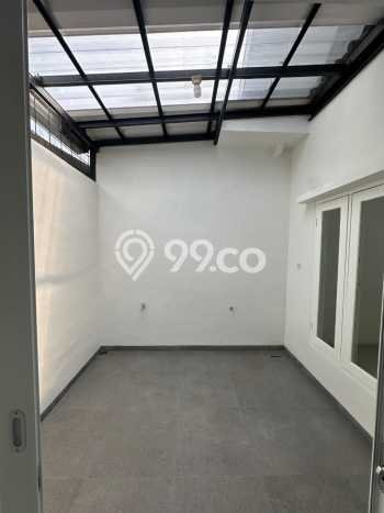 Dijual Hunian Rumah Terawat 2 KT di Alam Sutera, Tangerang Dijual Hunian Rumah Terawat 2 KT di Alam Sutera, Tangerang