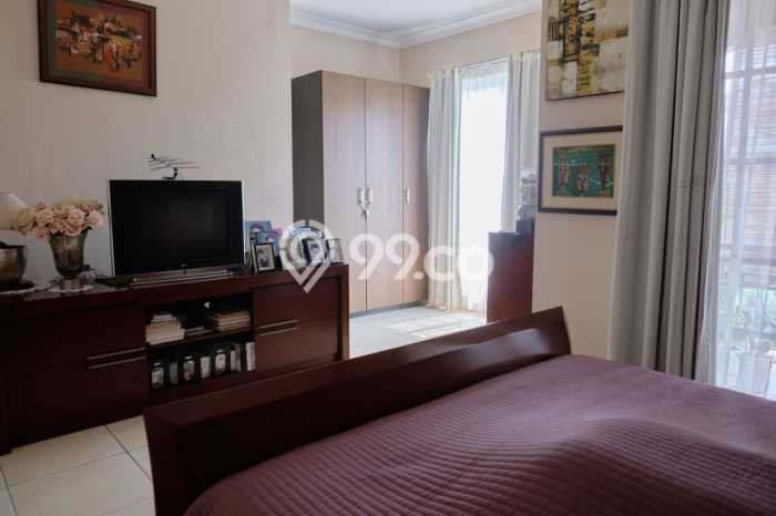 Rumah Elit Modern Tanpa Renovasi di BSD Tangerang Rumah Elit Modern Tanpa Renovasi di BSD Tangerang