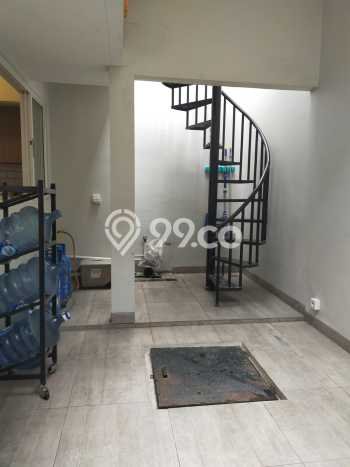 Rumah Strategis 4 KT Luas Tanah 210m² di Gading Serpong Scientia Garden, Tangerang Rumah Strategis 4 KT Luas Tanah 210m² di Gading Serpong Scientia Garden, Tangerang