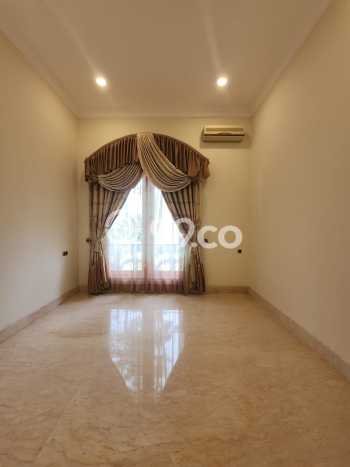 Siap Huni Hunian Elit 5 Kamar di Kelapa Gading Dekat ke Mana Saja Siap Huni Hunian Elit 5 Kamar di Kelapa Gading Dekat ke Mana Saja
