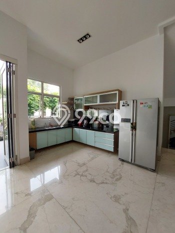 Jual Rumah Luas Elegan Dengan View Eksklusif di BSD Telaga Golf, Tangerang Jual Rumah Luas Elegan Dengan View Eksklusif di BSD Telaga Golf, Tangerang
