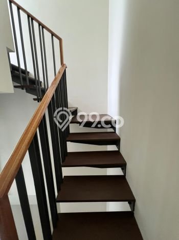 Dijual Hunian Rumah Terawat 3 Kamar di Gading Serpong Scientia Garden, Tangerang Dijual Hunian Rumah Terawat 3 Kamar di Gading Serpong Scientia Garden, Tangerang