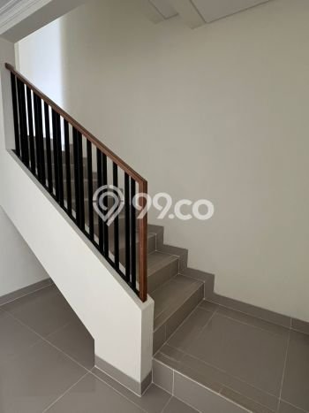 Dijual Hunian Rumah Terawat 3 Kamar di Gading Serpong Scientia Garden, Tangerang Dijual Hunian Rumah Terawat 3 Kamar di Gading Serpong Scientia Garden, Tangerang