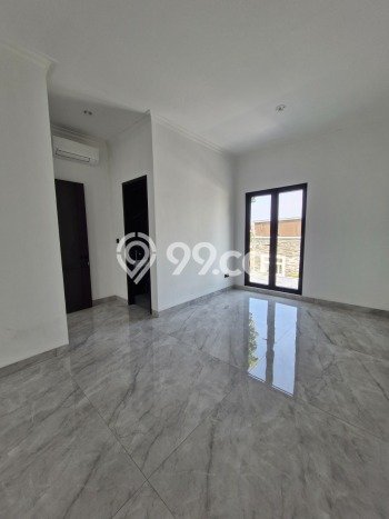 Ready to Use! Luxury House LT 234m2 Desain Modern di BSD Avani Ready to Use! Luxury House LT 234m2 Desain Modern di BSD Avani