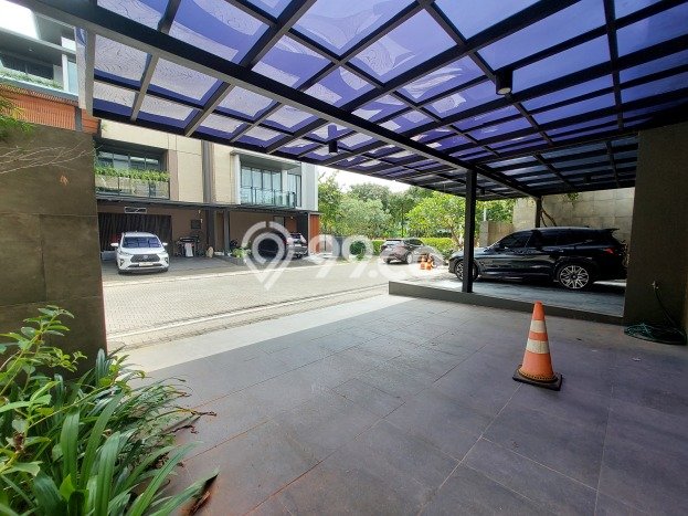 Jual Segera Rumah 4 KT 4 KM di BSD Komersial Area, Tangerang Jual Segera Rumah 4 KT 4 KM di BSD Komersial Area, Tangerang