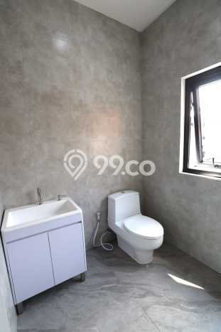 Rumah Luxury Modern Tanpa Renovasi di Graha Raya Tangerang Selatan Rumah Luxury Modern Tanpa Renovasi di Graha Raya Tangerang Selatan