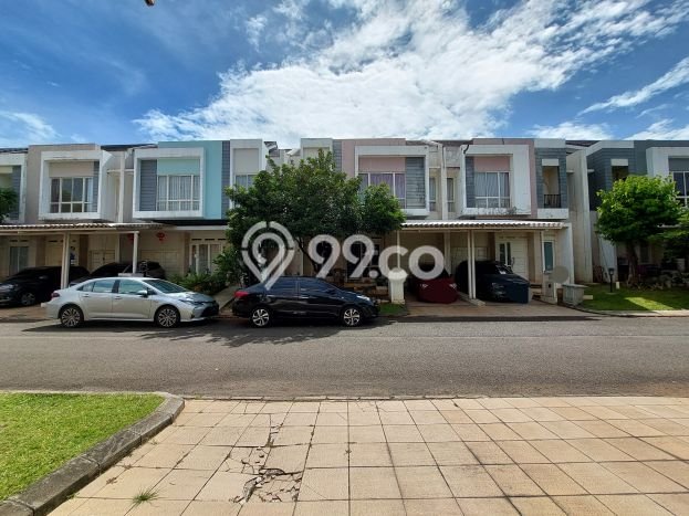 Rumah Bagus di Gading Serpong The Spring, Tangerang, Luas 162m² Bangunan 180m² HARGA MENARIK! Rumah Bagus di Gading Serpong The Spring, Tangerang, Luas 162m² Bangunan 180m² HARGA MENARIK!